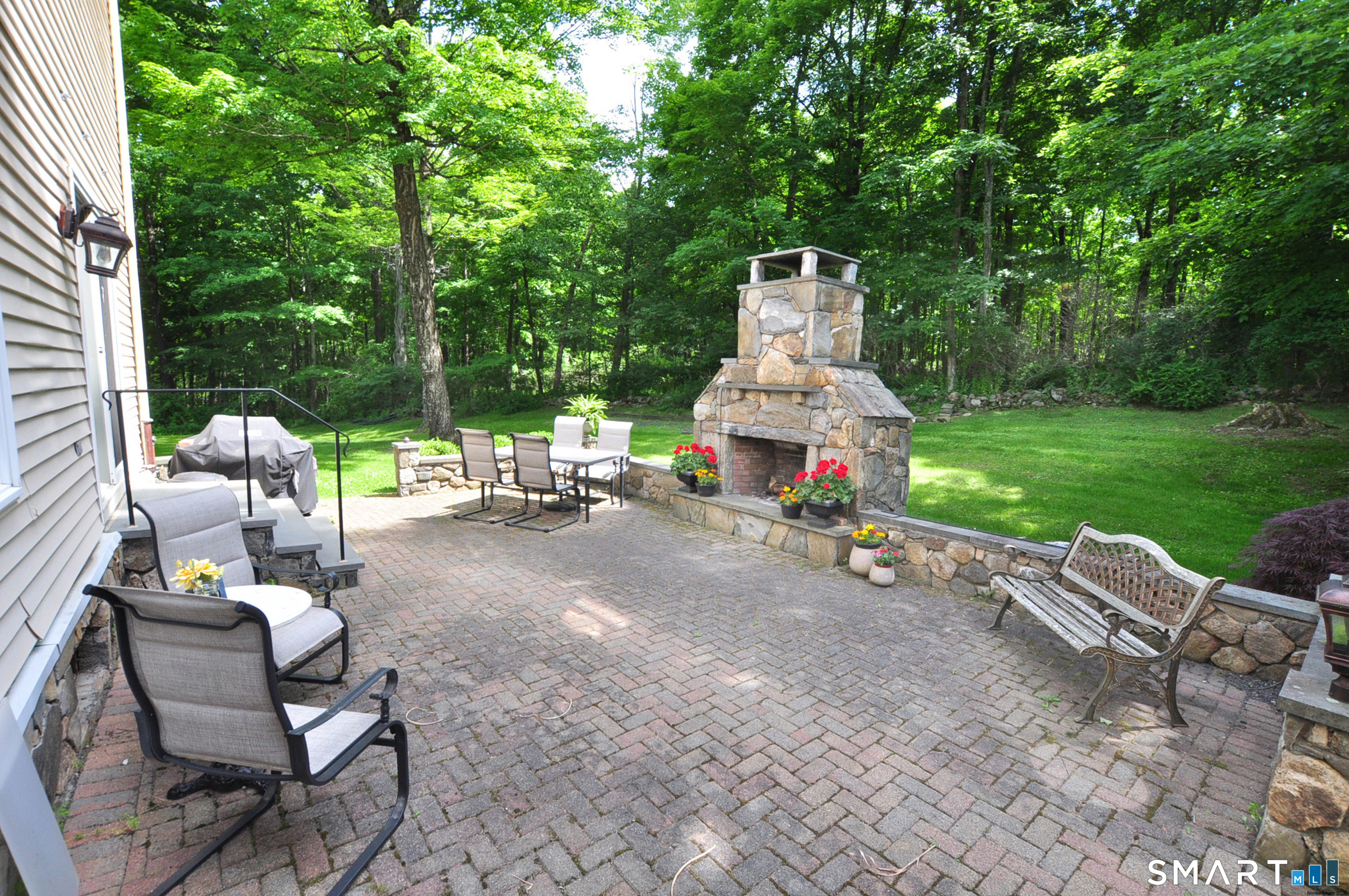 12 Revere Road New Milford CT 06776