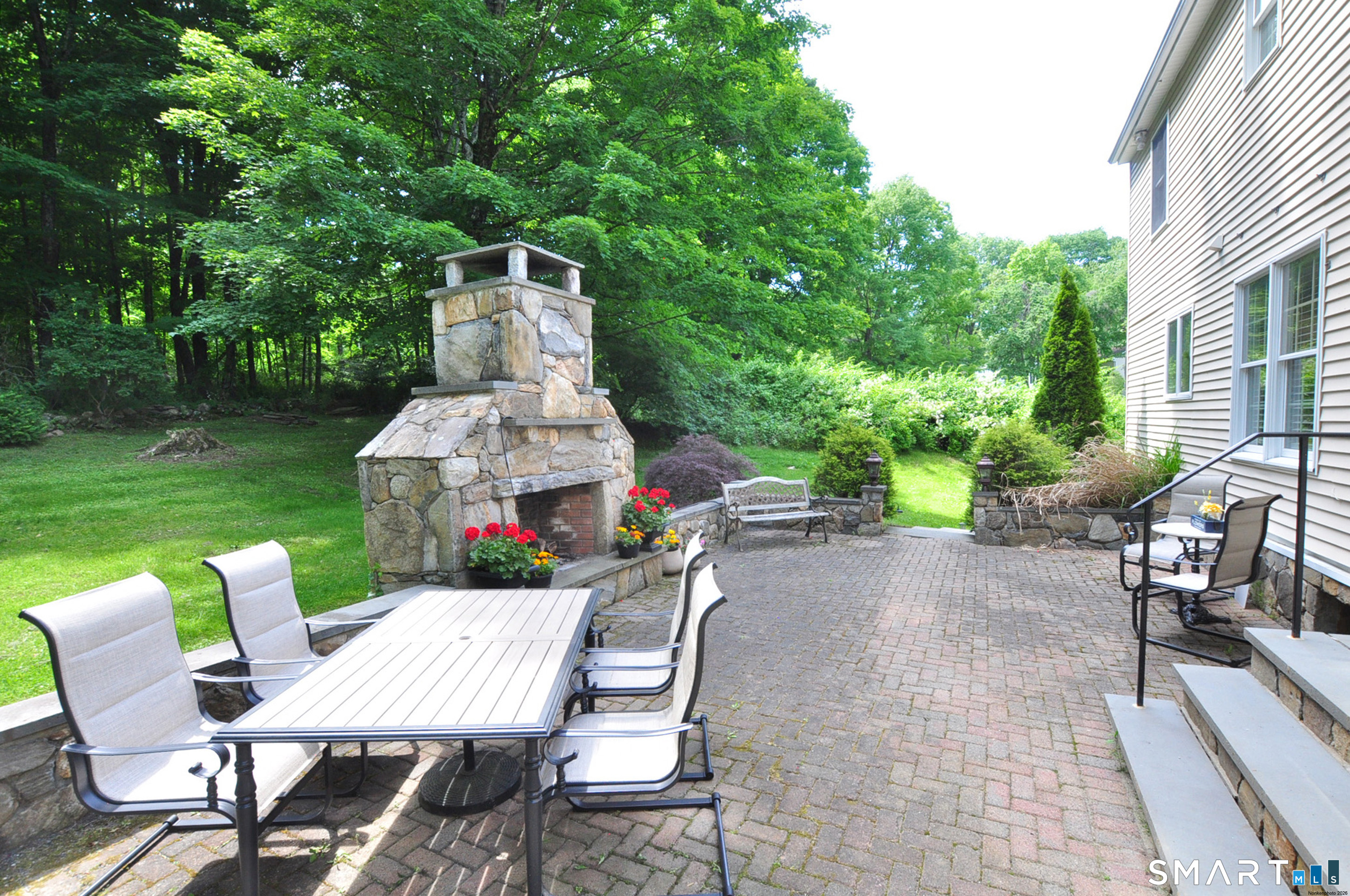 12 Revere Road New Milford CT 06776