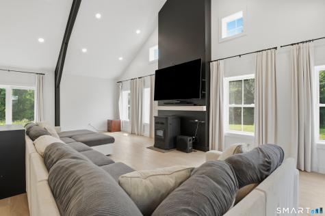 376 Route 165 Preston CT 06365
