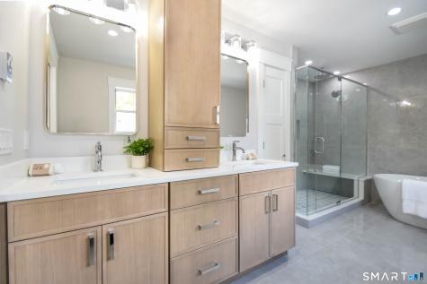 57 Beaumont Place Fairfield CT 06824