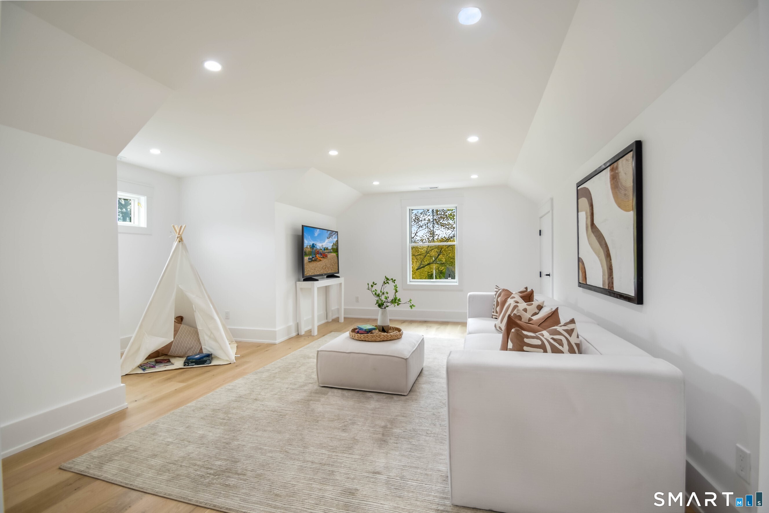 57 Beaumont Place Fairfield CT 06824