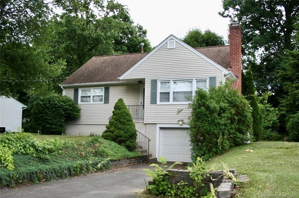 25 Berkshire Drive Danbury CT 06811