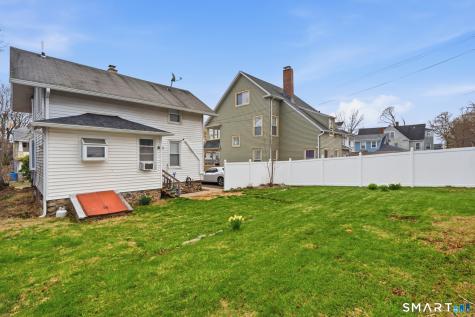 37 Clifton Avenue Waterbury CT 06702