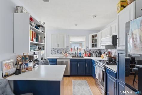 37 Clifton Avenue Waterbury CT 06702