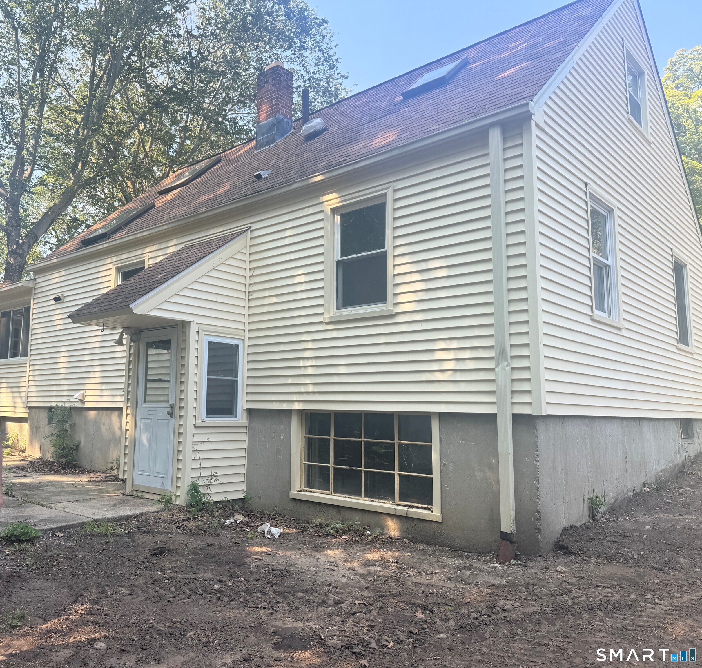 225 Winnepoge Drive Fairfield CT 06825
