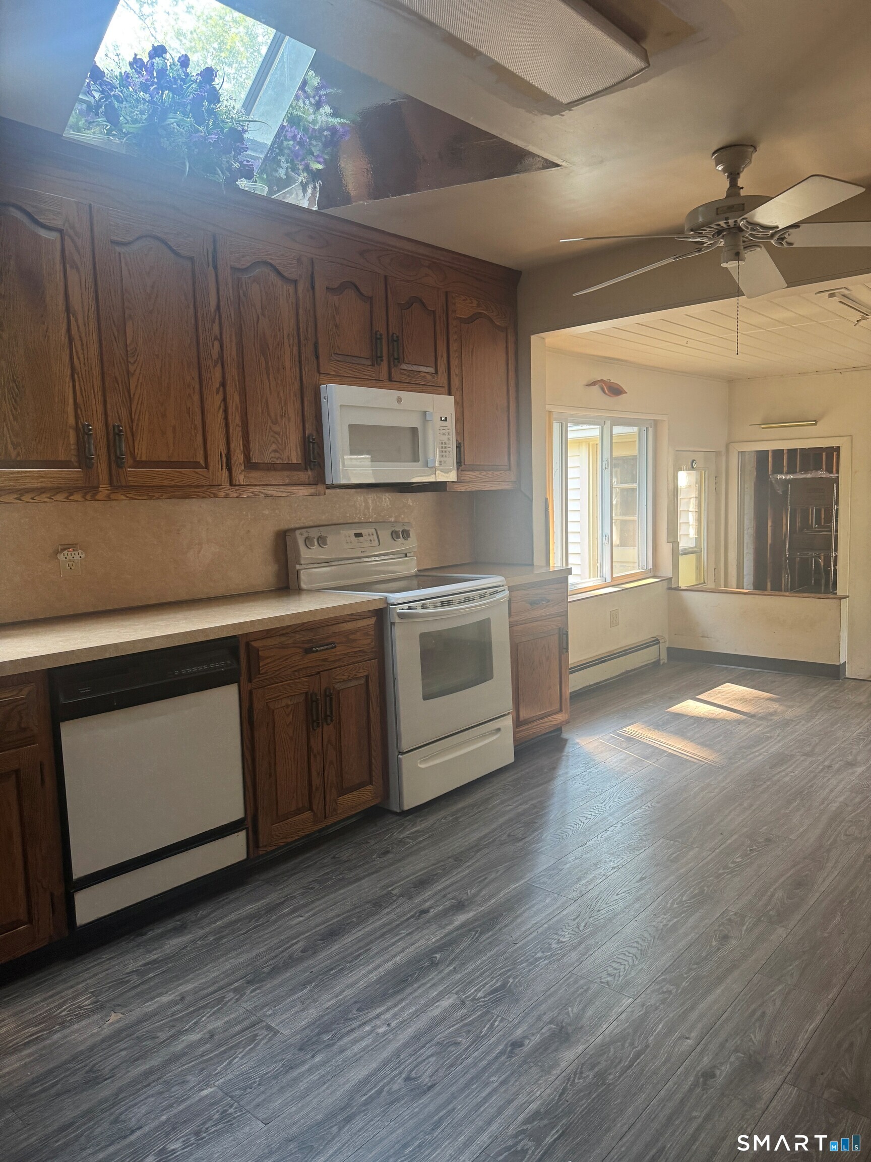225 Winnepoge Drive Fairfield CT 06825