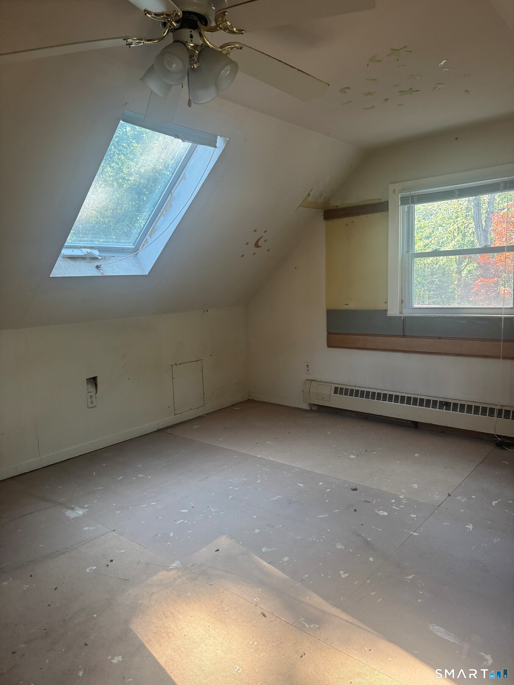 225 Winnepoge Drive Fairfield CT 06825