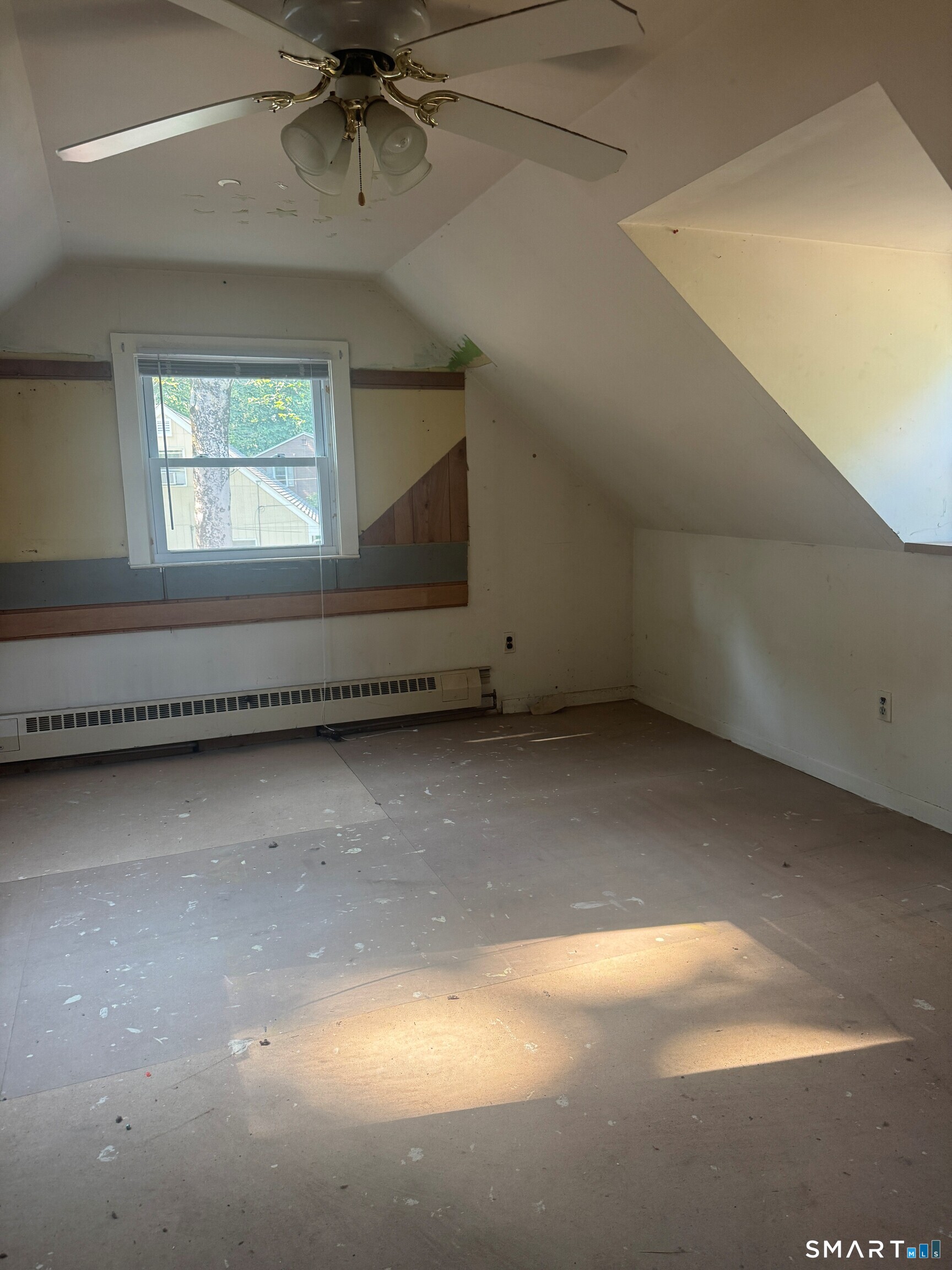 225 Winnepoge Drive Fairfield CT 06825