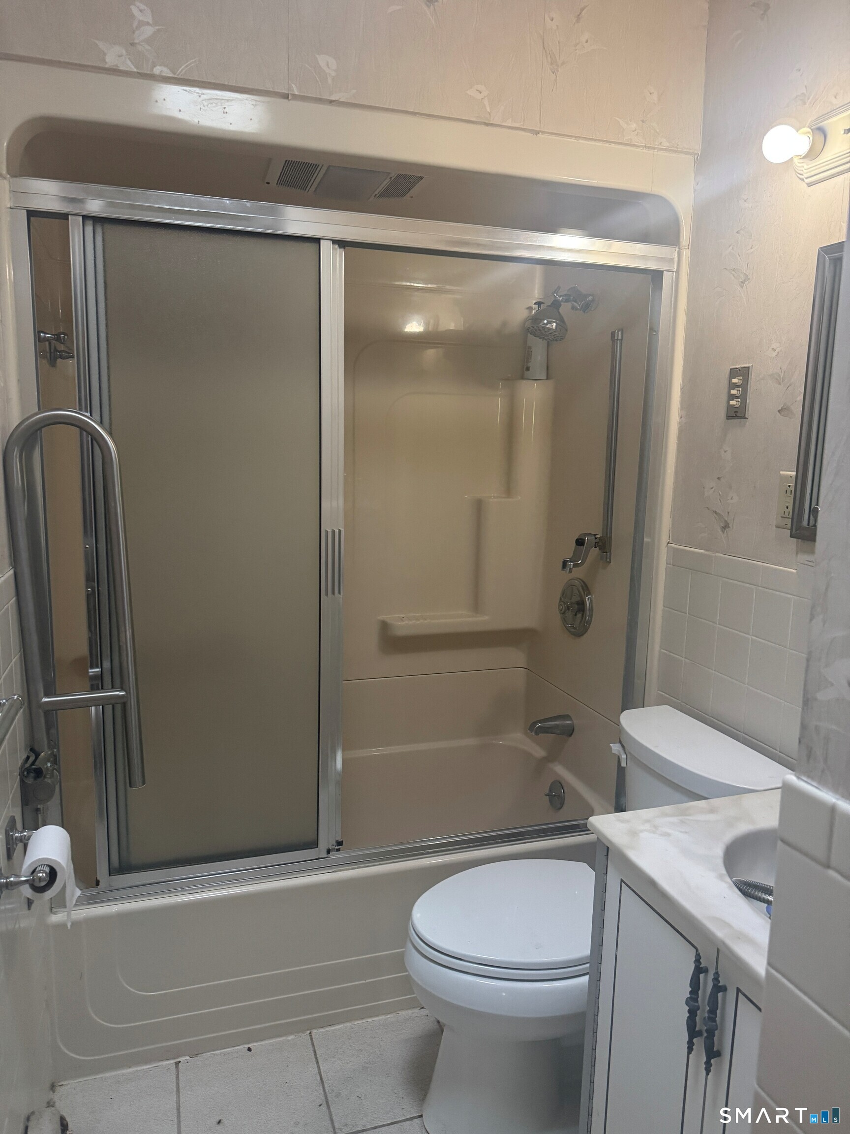 225 Winnepoge Drive Fairfield CT 06825