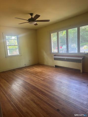 225 Winnepoge Drive Fairfield CT 06825