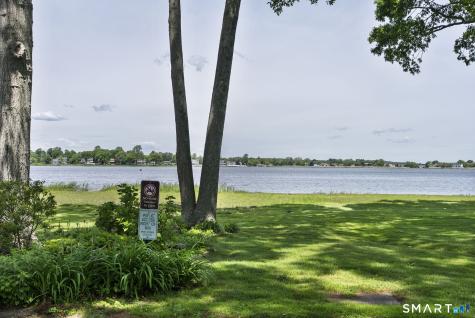 86 Fenwood Drive Old Saybrook CT 06475