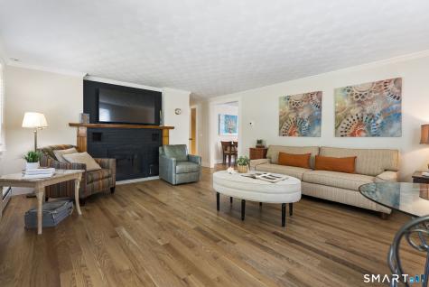 86 Fenwood Drive Old Saybrook CT 06475