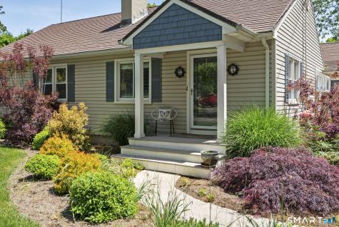 86 Fenwood Drive Old Saybrook CT 06475