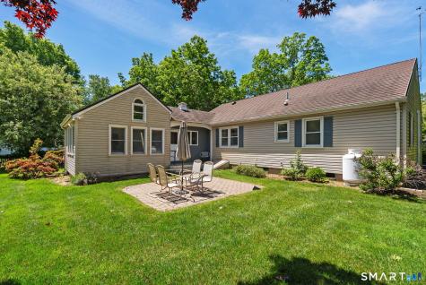 86 Fenwood Drive Old Saybrook CT 06475
