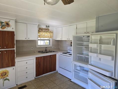 80 Sheldon Road Griswold CT 06351