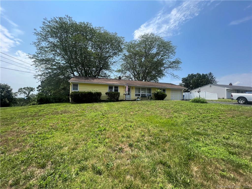 37 Perry Road Hamden CT 06514