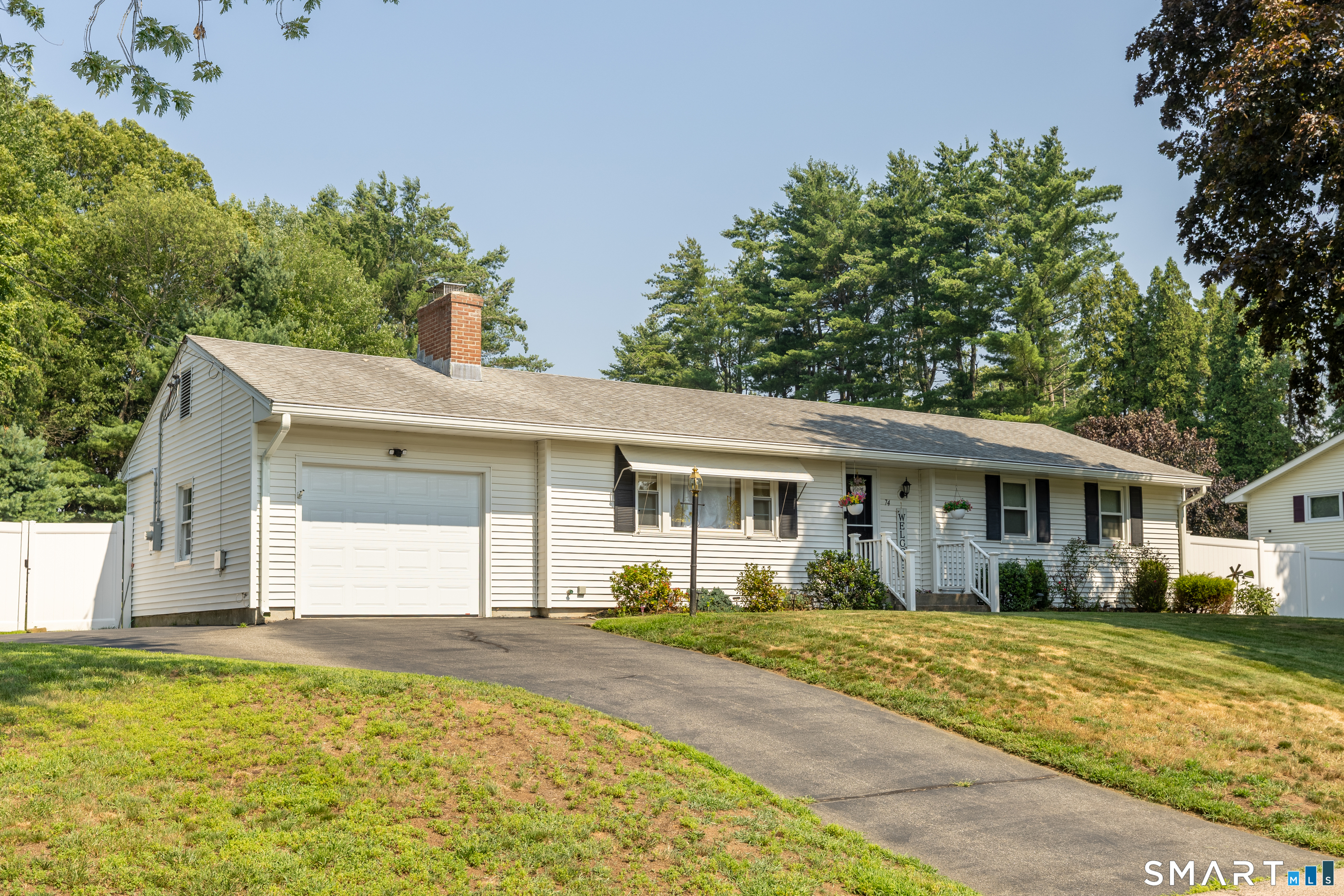 74 Harvest Lane East Hartford CT 06118