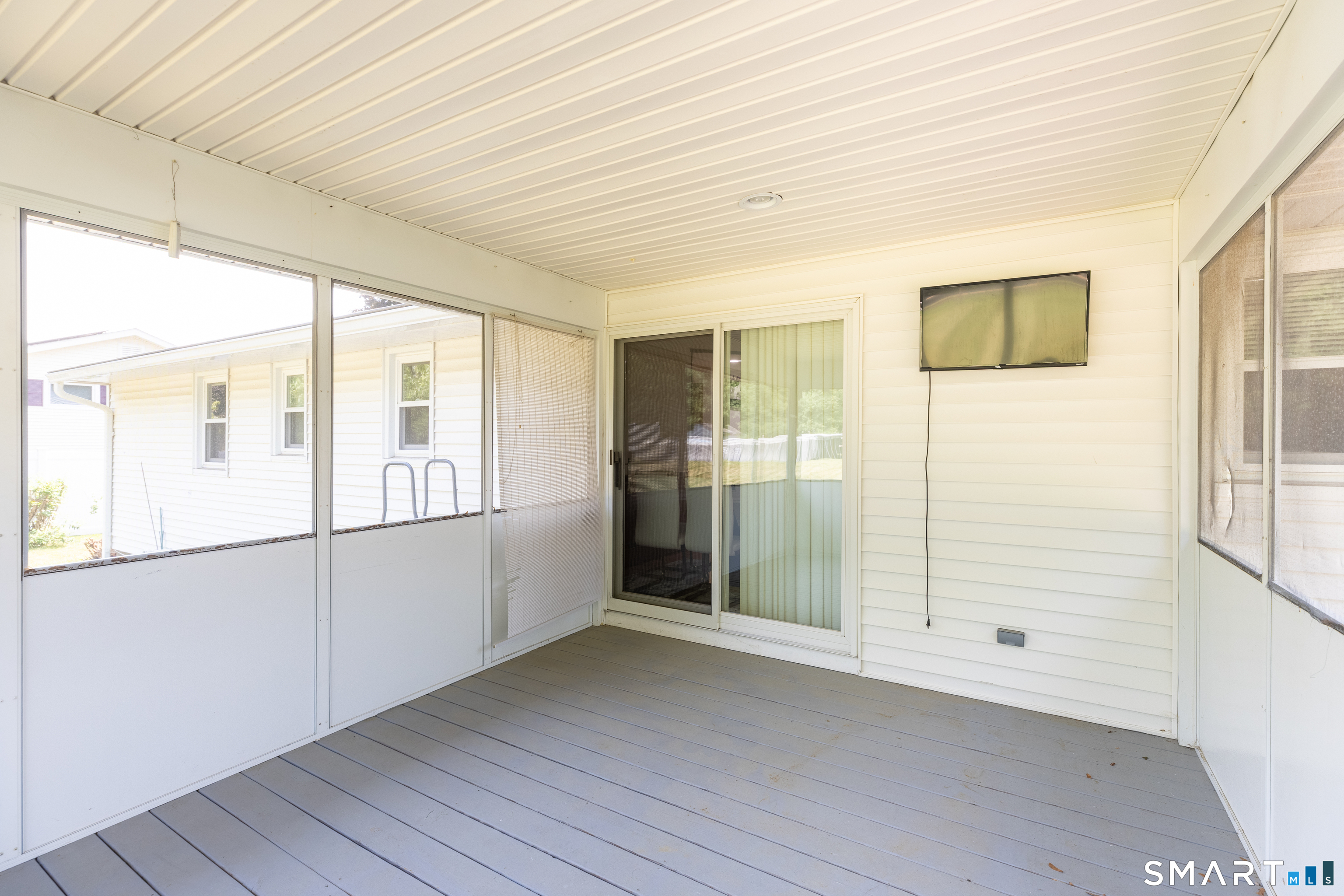 74 Harvest Lane East Hartford CT 06118