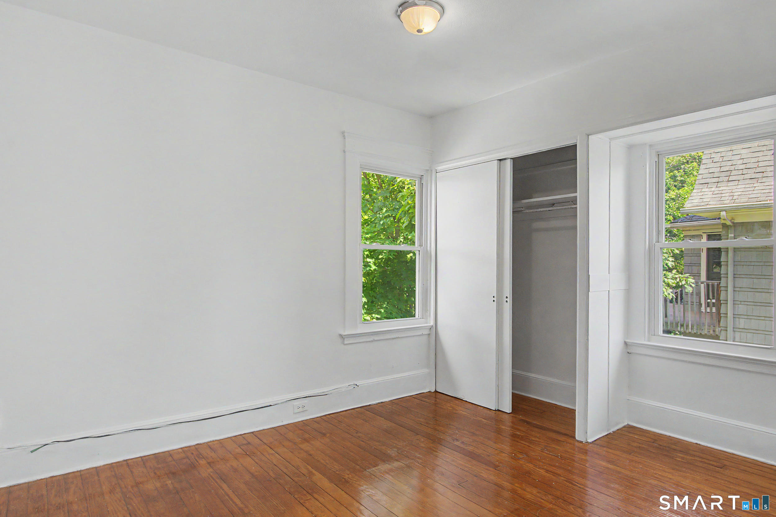 31 Smith Street West Haven CT 06516