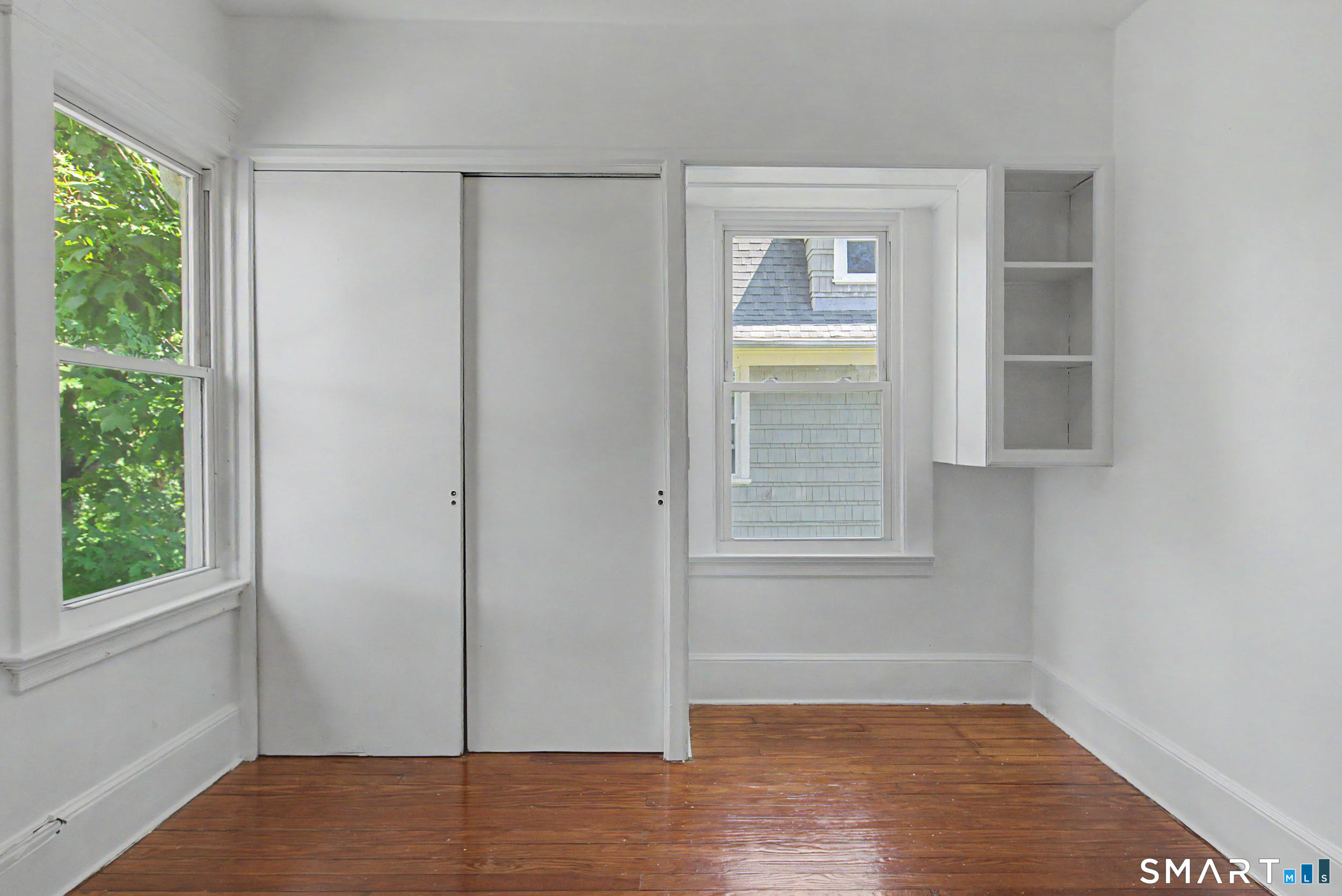 31 Smith Street West Haven CT 06516