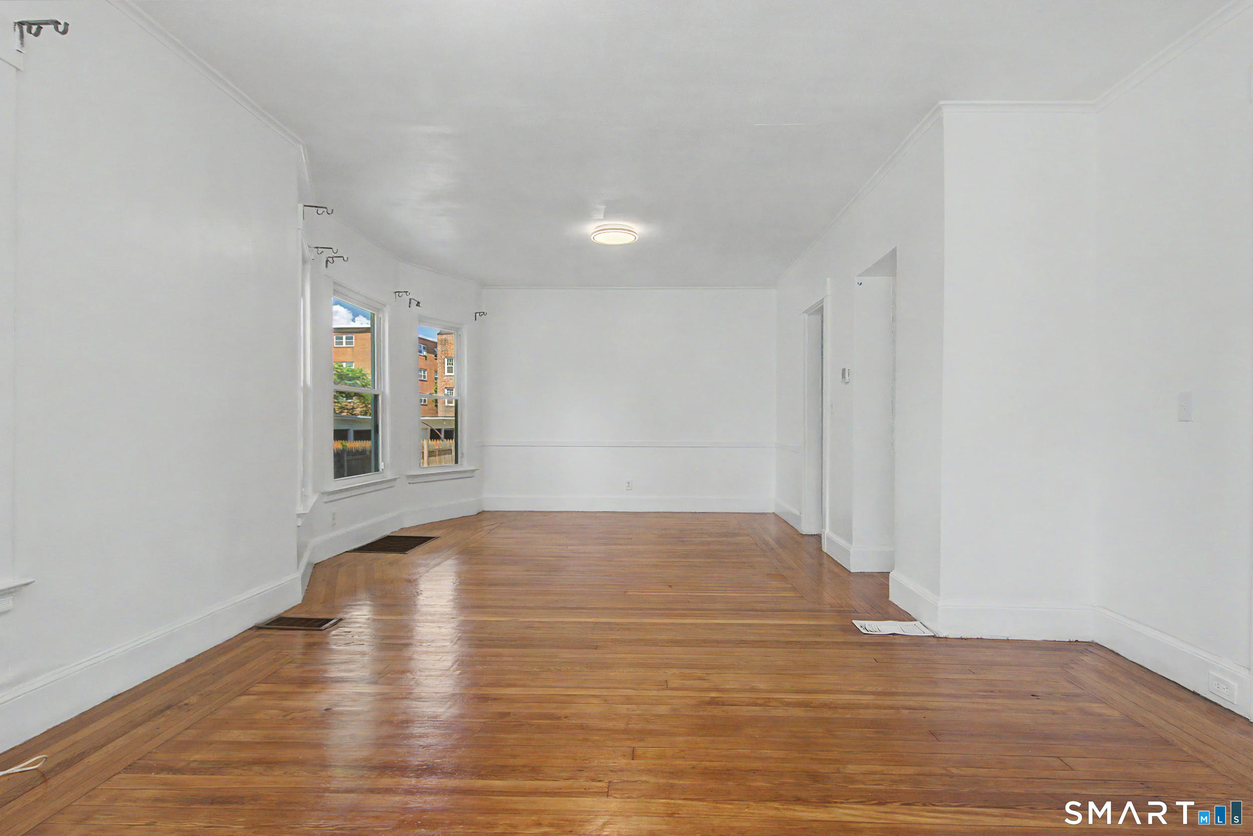 31 Smith Street West Haven CT 06516