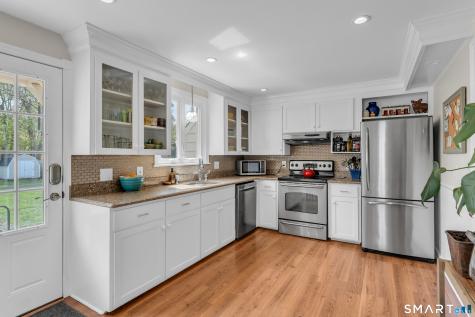 98 Colonial Drive Hamden CT 06518