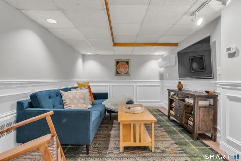 98 Colonial Drive Hamden CT 06518