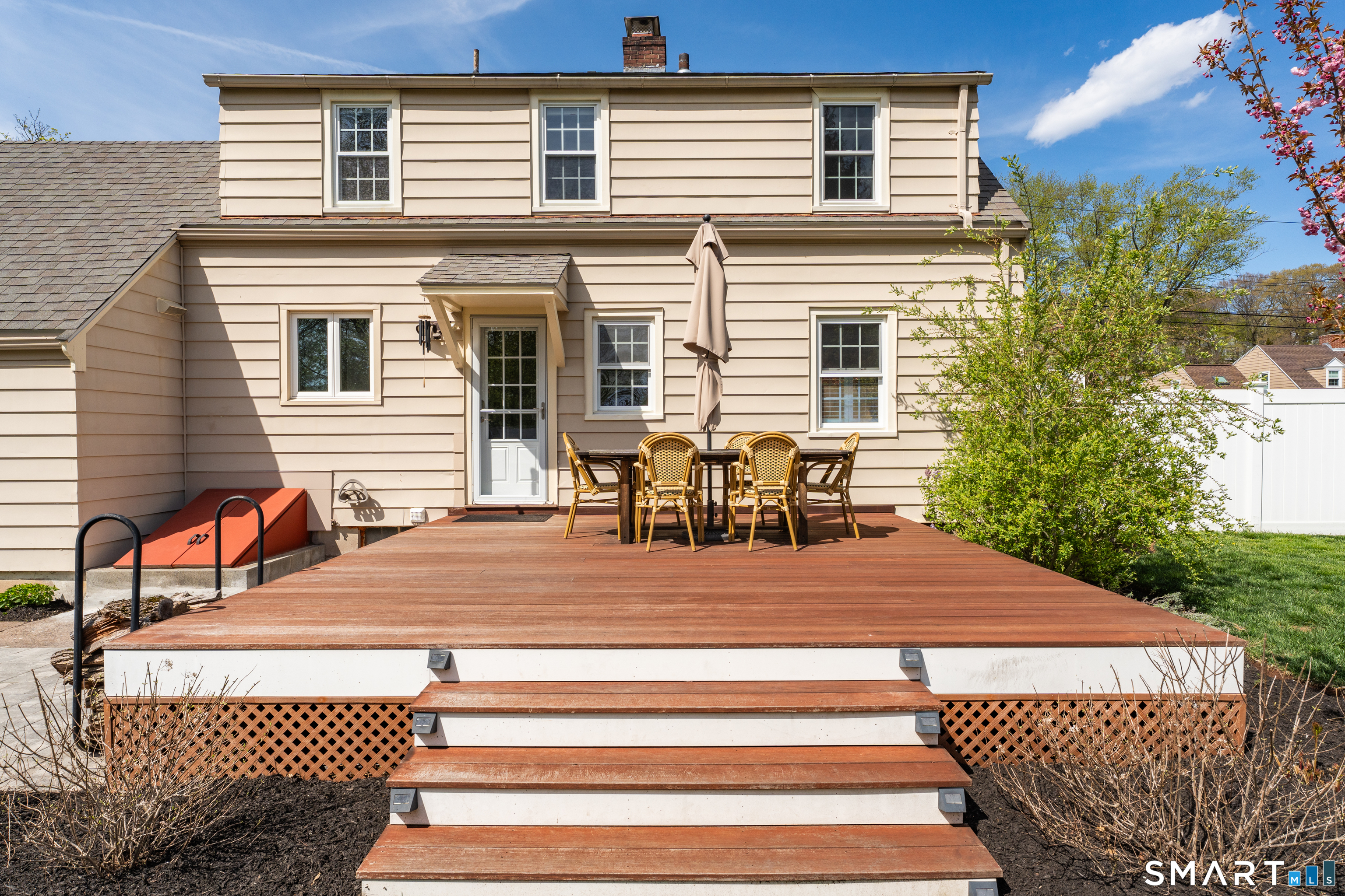 98 Colonial Drive Hamden CT 06518