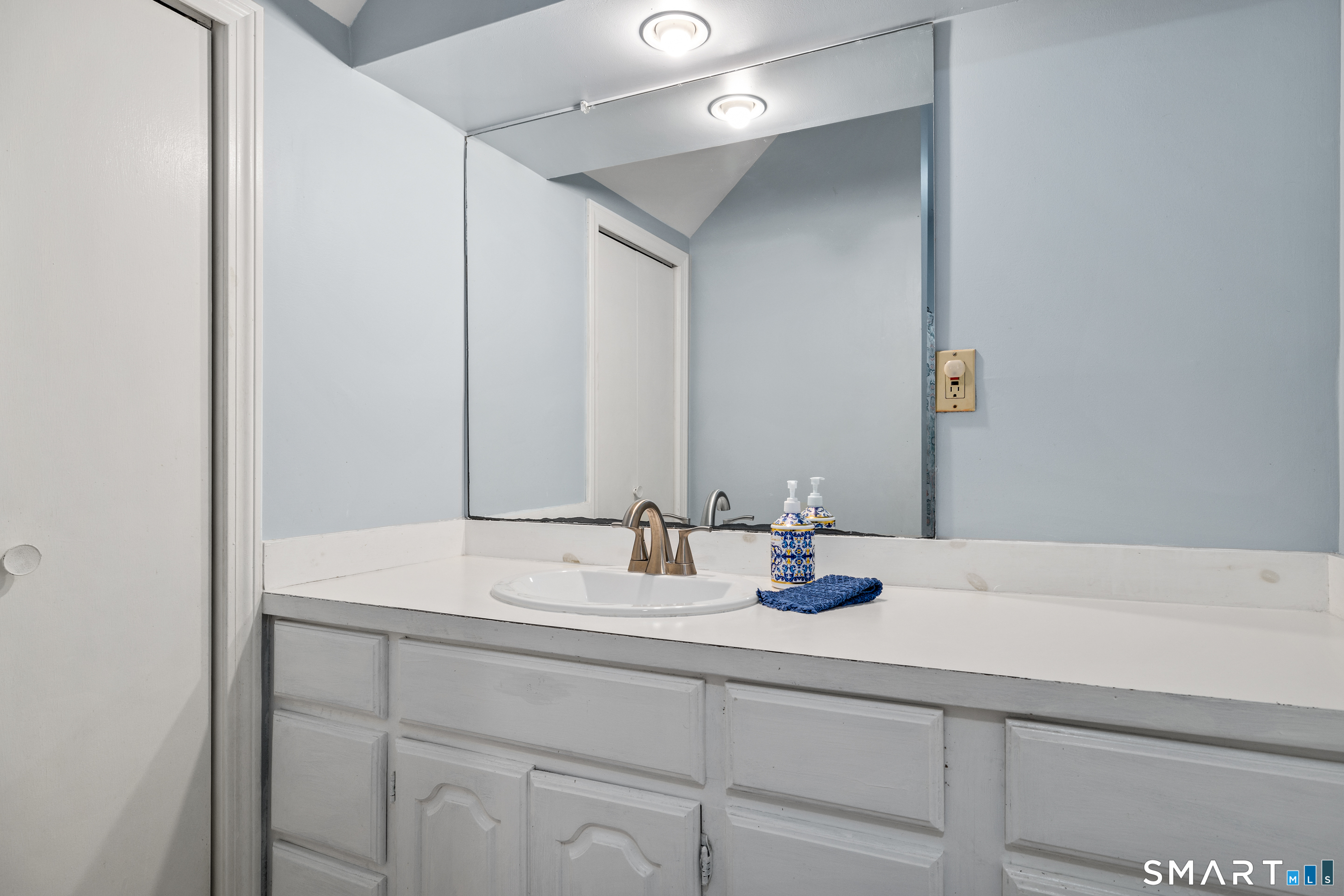 48 Miller Road Colchester CT 06415