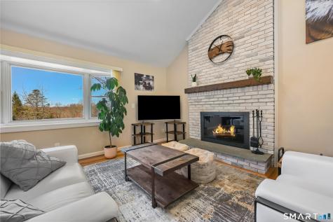 262 Ivy Hill Road Ridgefield CT 06877