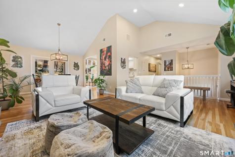 262 Ivy Hill Road Ridgefield CT 06877