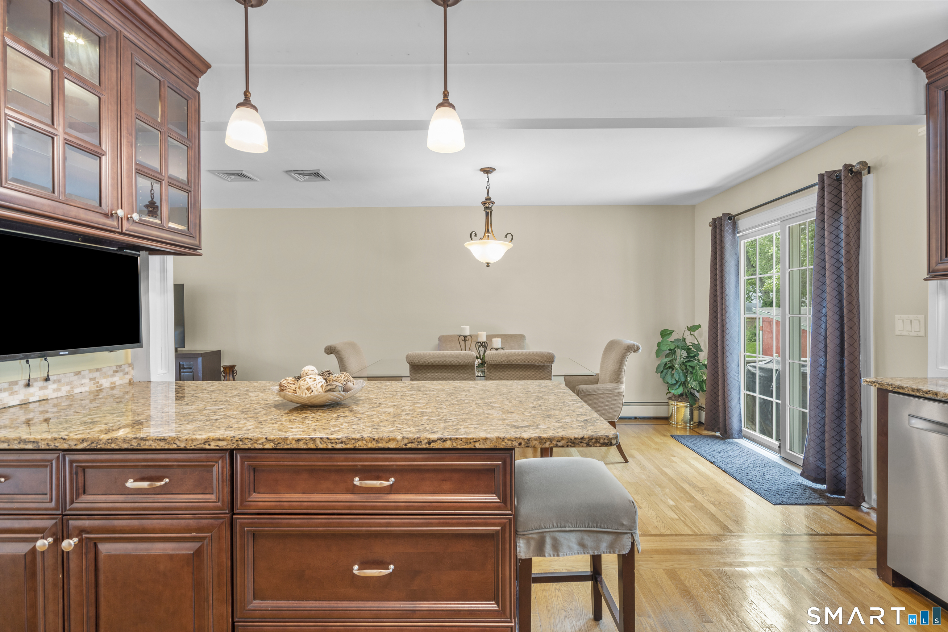 140 Flower Drive Hamden CT 06518