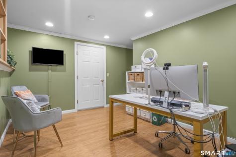 140 Flower Drive Hamden CT 06518