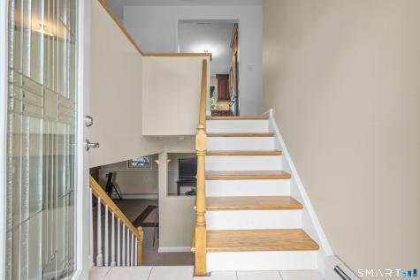 140 Flower Drive Hamden CT 06518