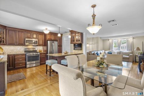 140 Flower Drive Hamden CT 06518