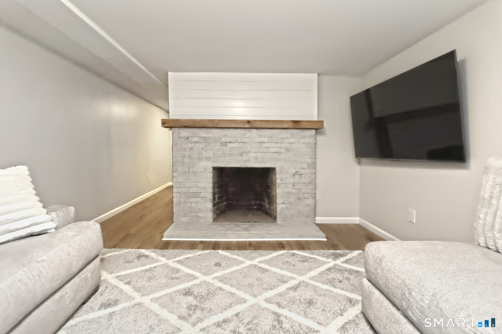 4 Pine Place Clinton CT 06413