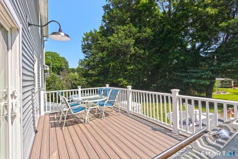 4 Pine Place Clinton CT 06413