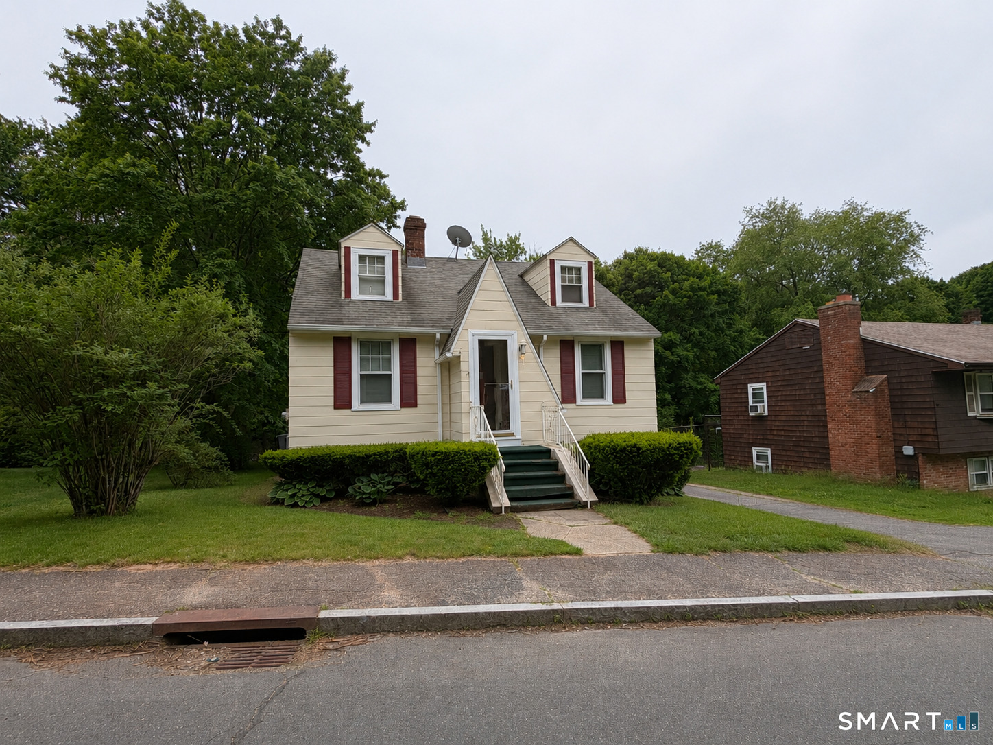 449 Oakville Avenue Waterbury CT 06708