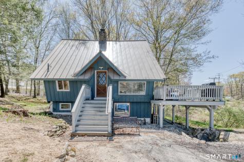 46 Hillyndale Road Mansfield CT 06268