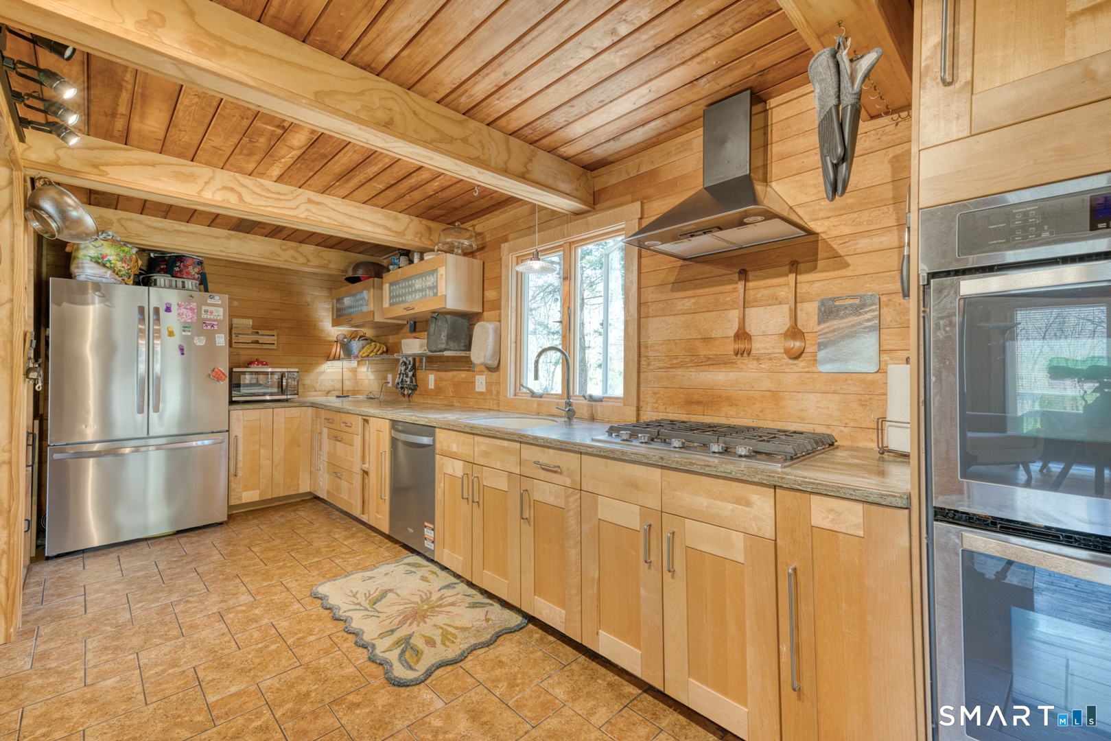 46 Hillyndale Road Mansfield CT 06268