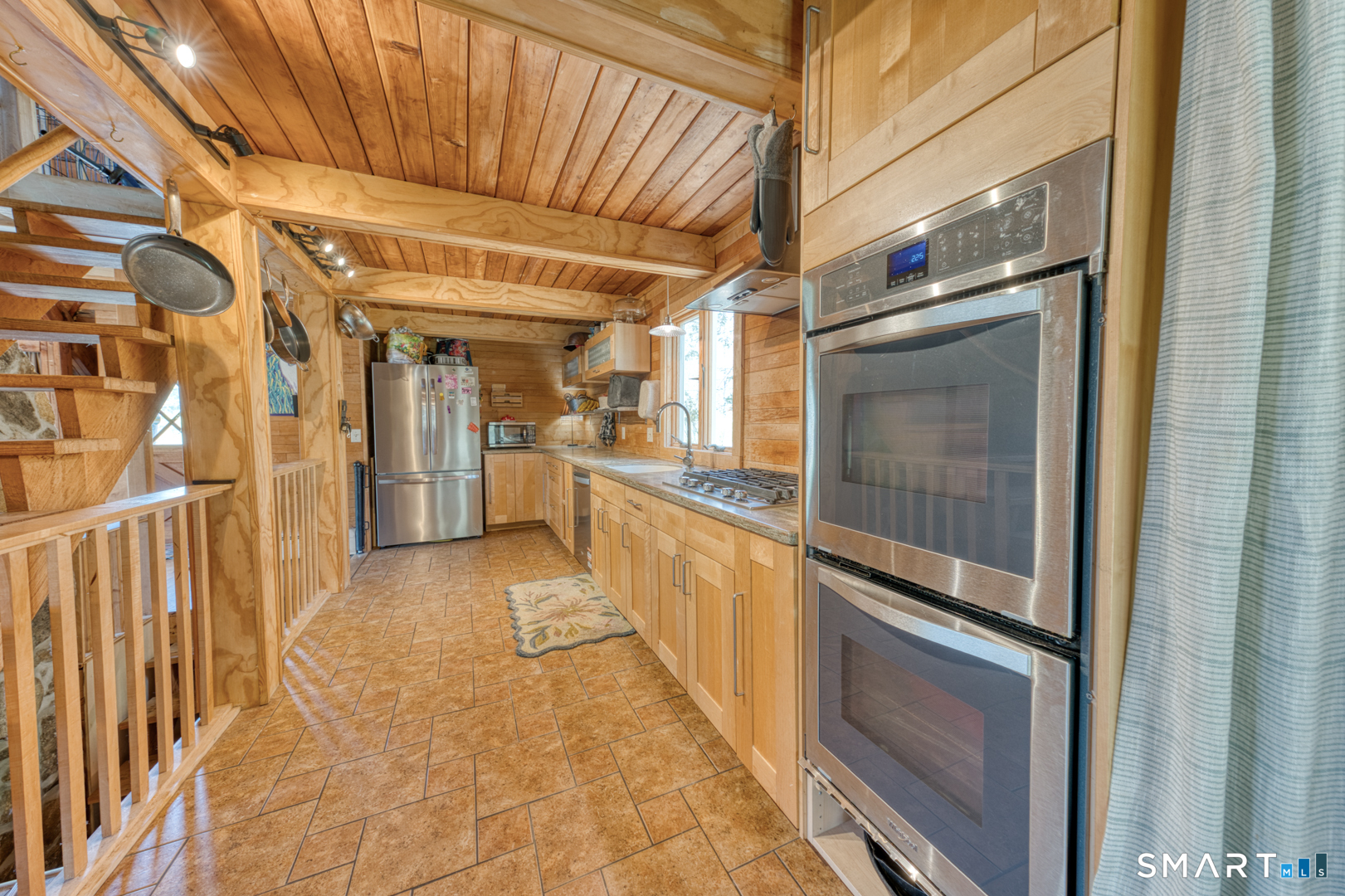 46 Hillyndale Road Mansfield CT 06268