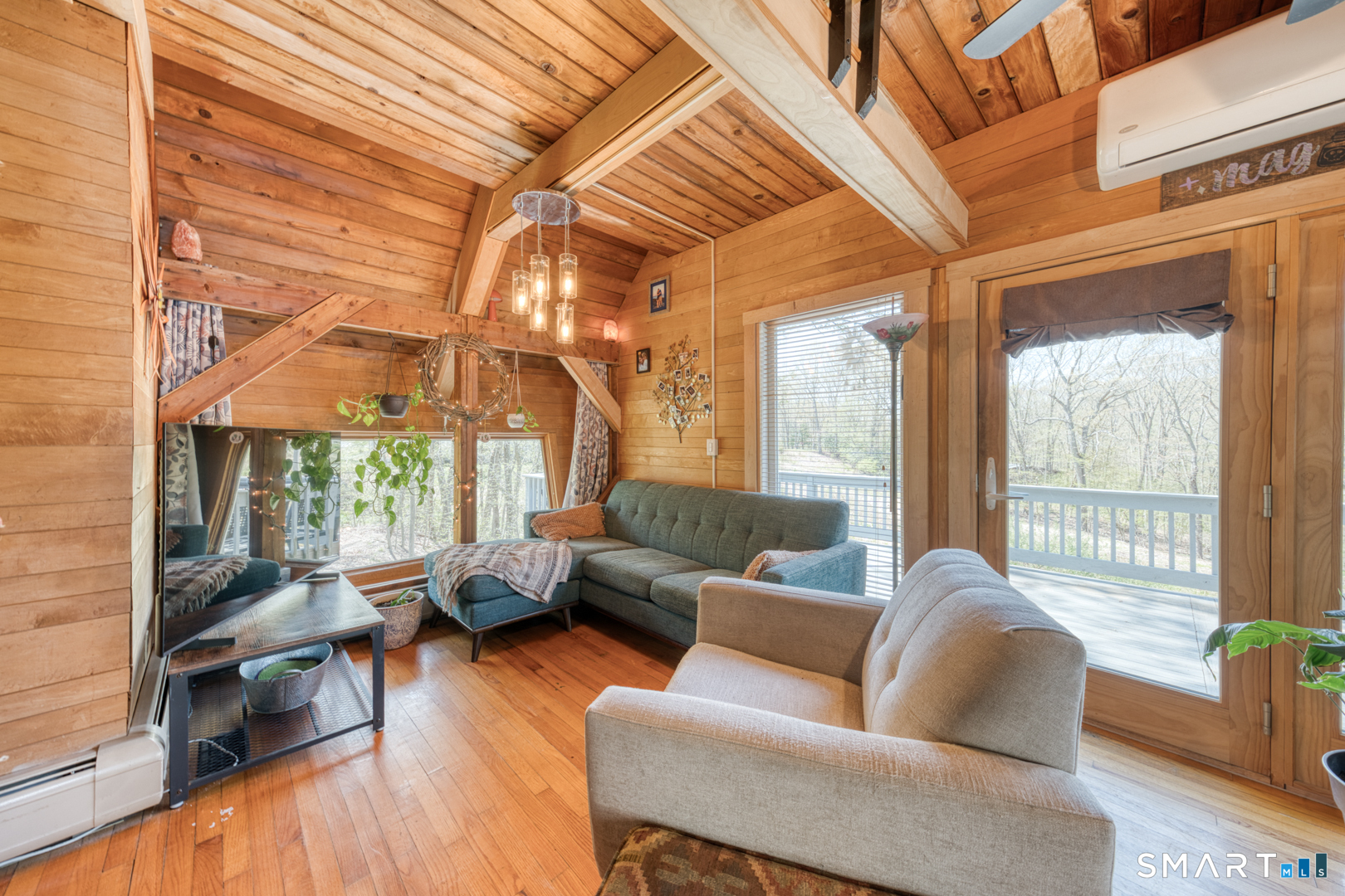 46 Hillyndale Road Mansfield CT 06268