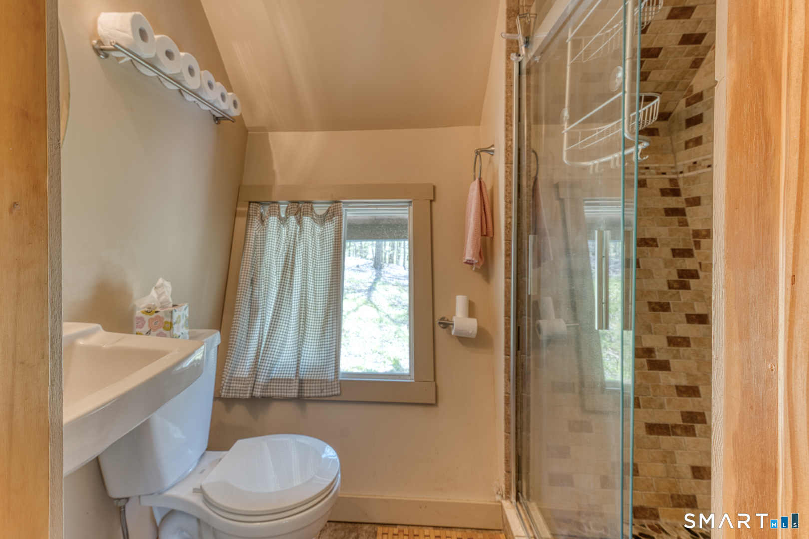 46 Hillyndale Road Mansfield CT 06268