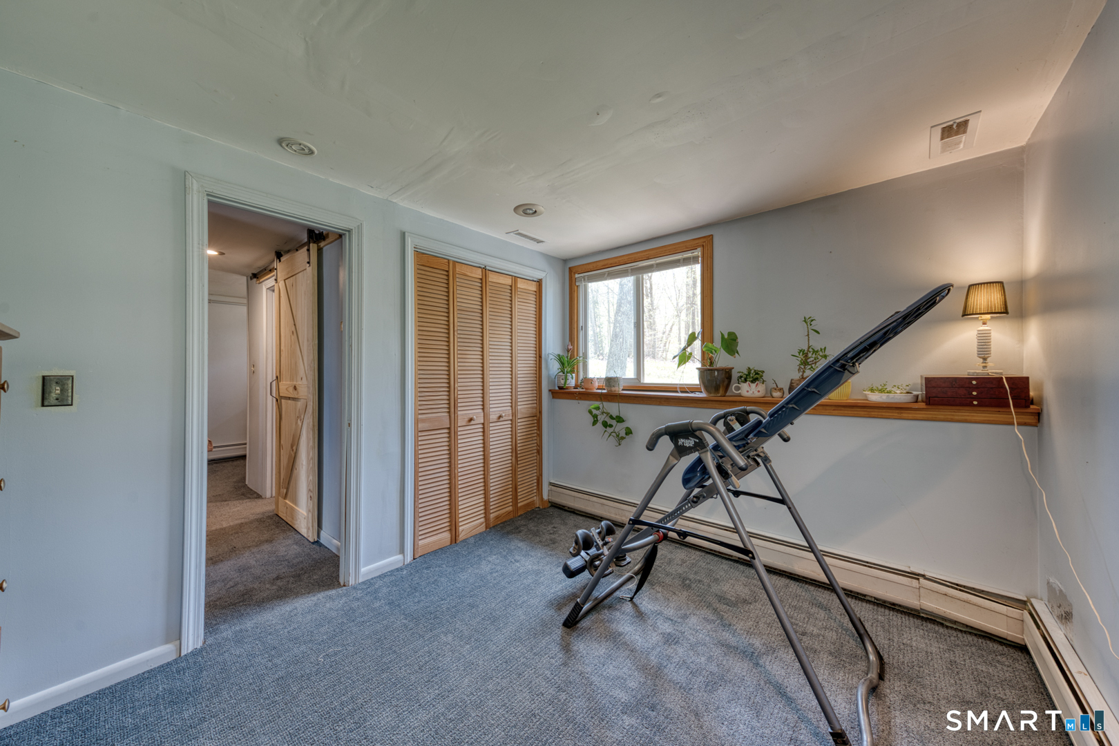 46 Hillyndale Road Mansfield CT 06268