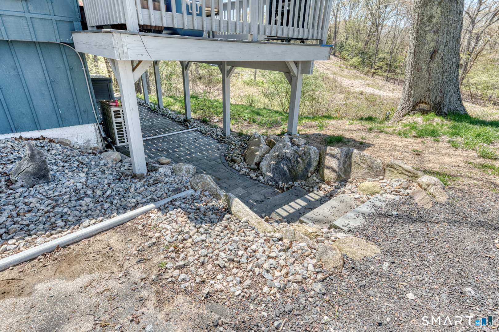 46 Hillyndale Road Mansfield CT 06268