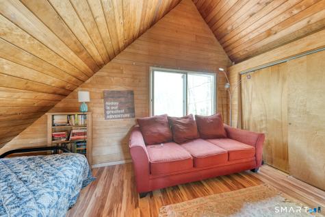 46 Hillyndale Road Mansfield CT 06268