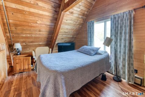46 Hillyndale Road Mansfield CT 06268