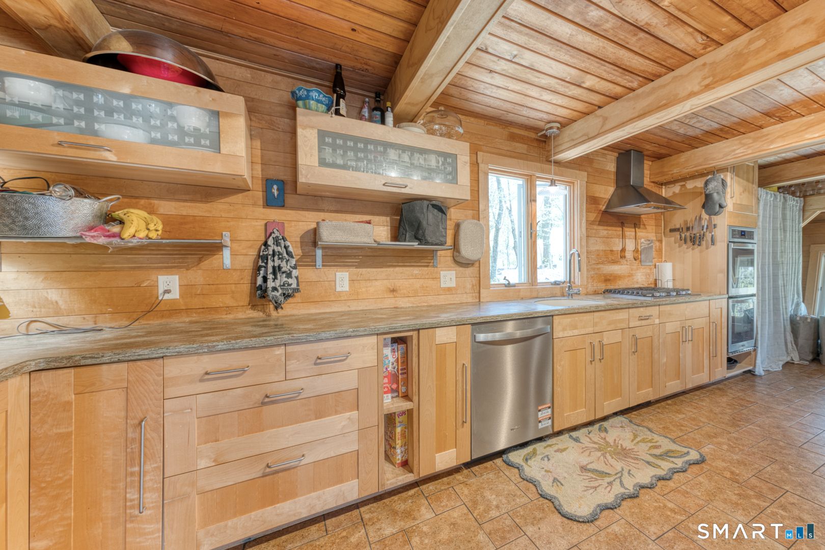 46 Hillyndale Road Mansfield CT 06268