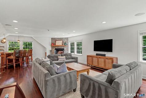161 Sherwood Drive Fairfield CT 06890