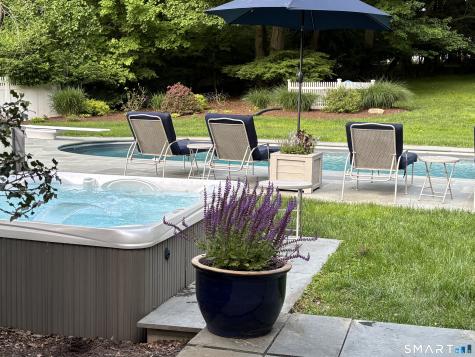 161 Sherwood Drive Fairfield CT 06890